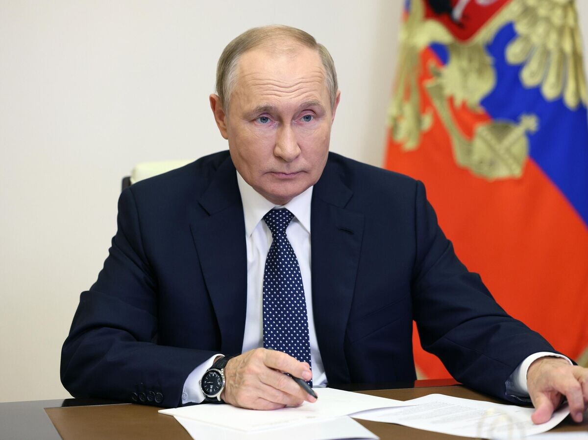    Президент РФ Владимир Путин во время встречи в режиме видеосвязи с лауреатами и финалистами всероссийского конкурса "Учитель года" в День учителя© РИА Новости / POOL