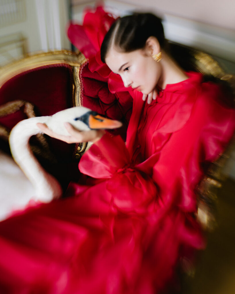 Платье, 250 000 рублей smirnov  📷
