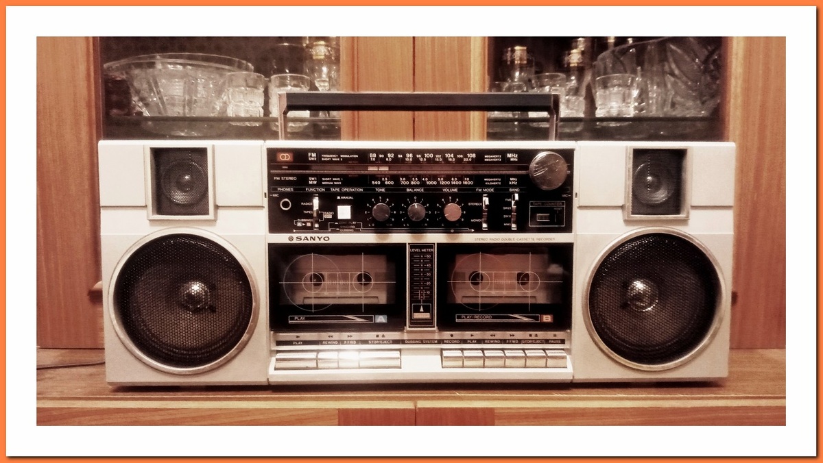 Sanyo M-W2K