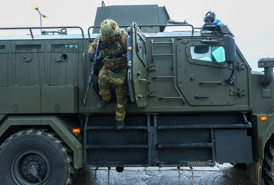    Военнослужащий ВС РФ
