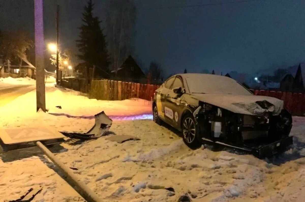    В Барнауле осудили мужчину, который убил таксиста и угнал его машину