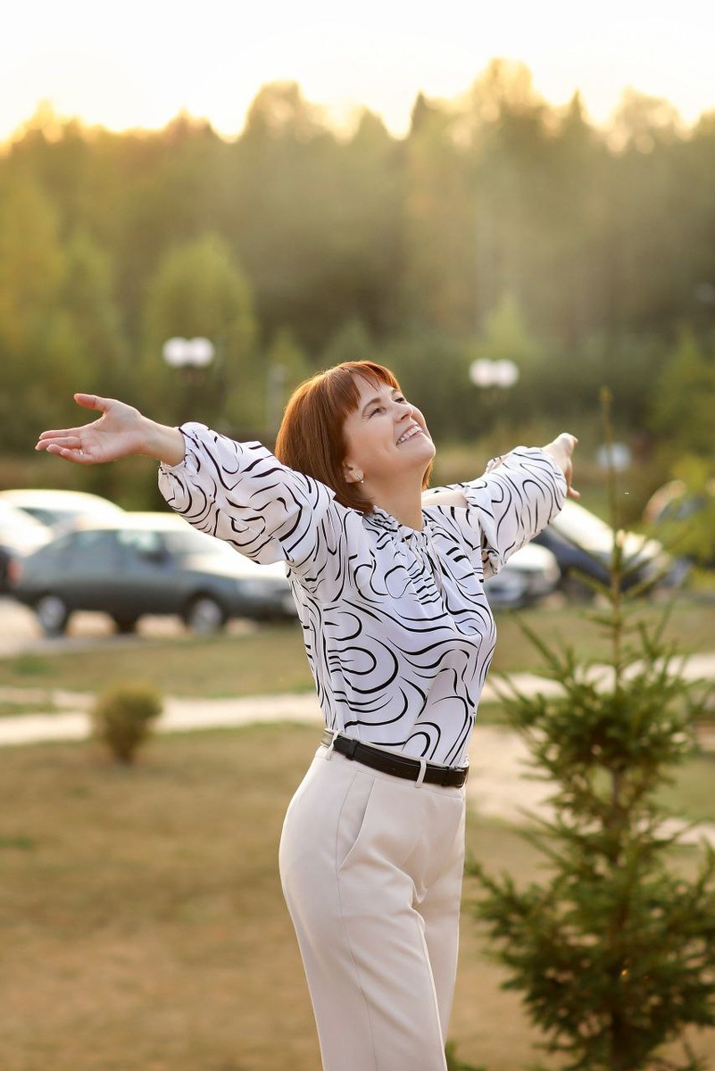 На фото: автор канала "Техно Колибри" на Дзене. У меня день рождения!