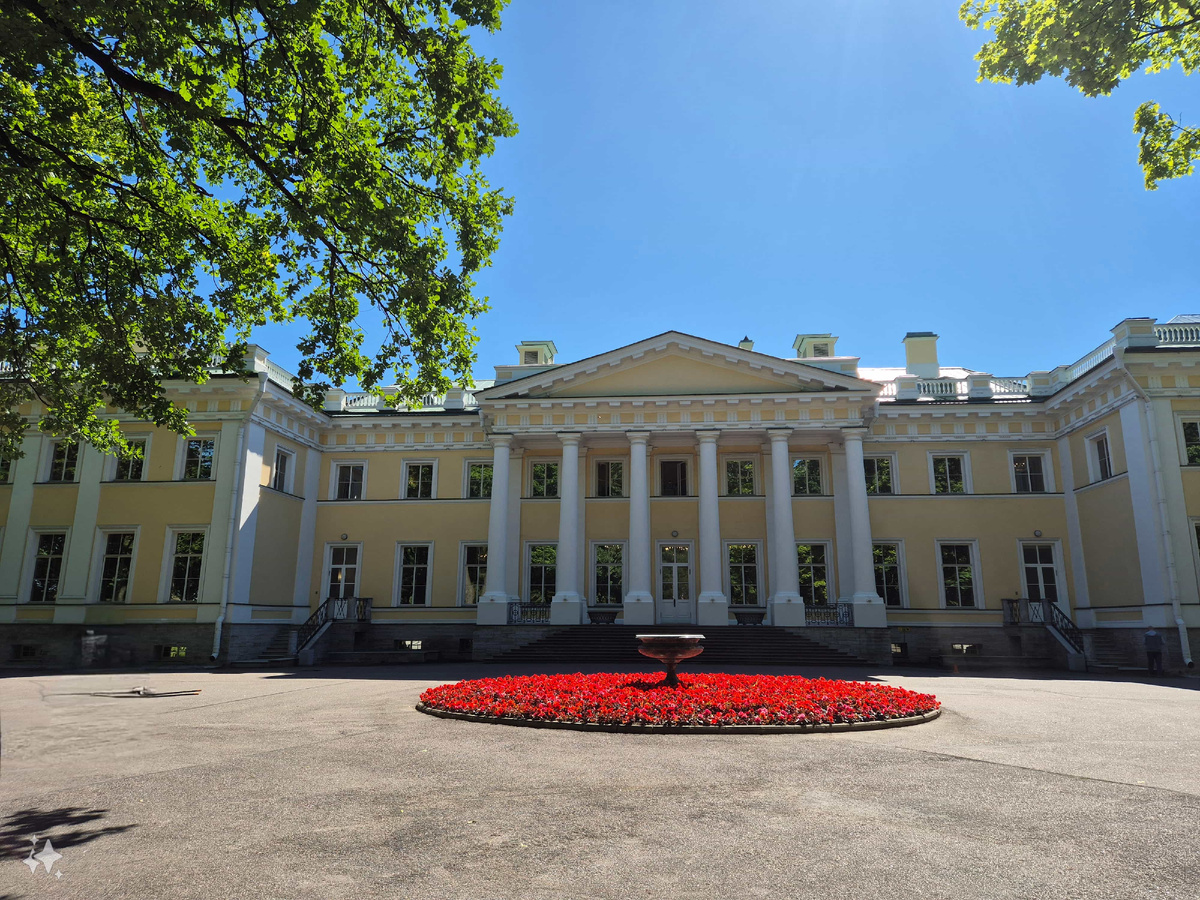 Каменноостровский дворец