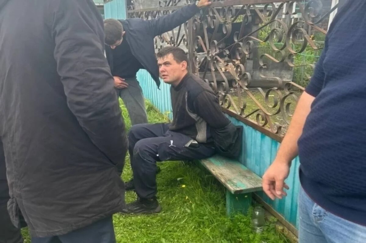    Жителя Сибири обвиняют в убийстве соседей из-за старых обид