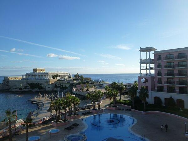 Вид с балкона. Фото автора 