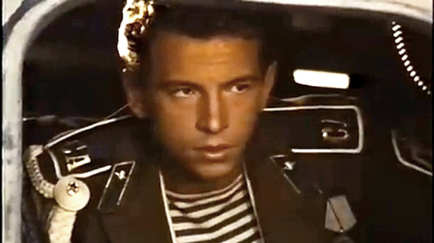 Максим Дрозд в фильме "Афганец", 1991 г. Дебют в кино.