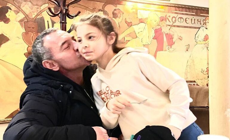 Максим Дрозд с дочерью Софией