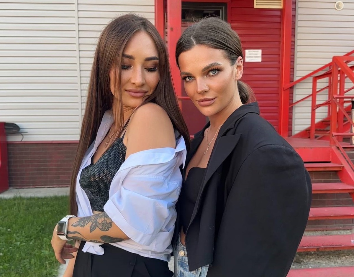 Николетта Антипова и Яна Фиткевич (фото из Telegram)