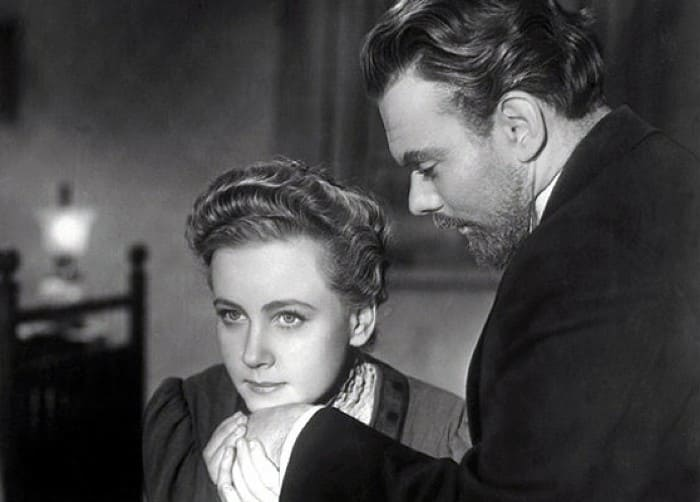 Кадр из фильма *Дама с собачкой*, 1960 | Фото: culture.ru Источник: https://kulturologia.ru/blogs/270819/44000/