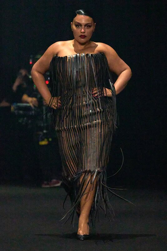 Коллекция Mugler осень зима 2024-2025 - сила, драма и дерзость