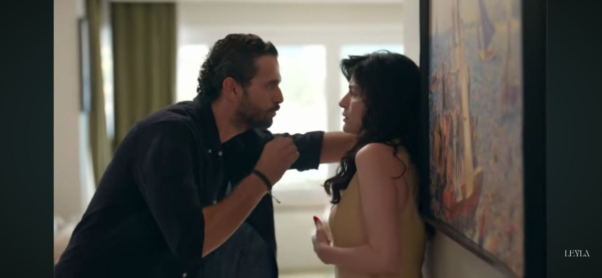  Стоп-кадр из анонса 3 серии сериала "Лейла". 