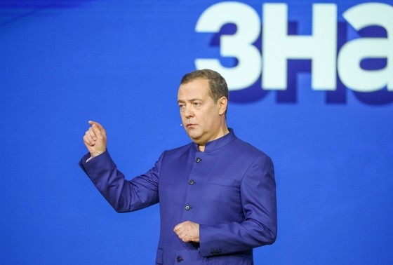    Дмитрий Медведев