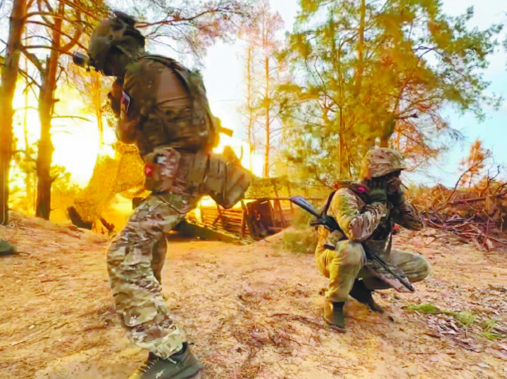 Расчеты пушек «Гиацинт-Б» уничтожают отряды ВСУ в Курской области. Фото: MIL.RU