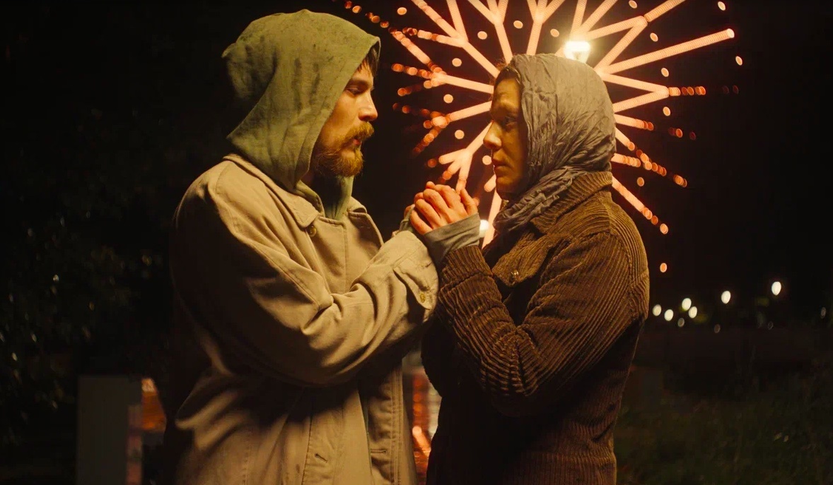 ZOOM Production, Плюс Студия📷Иван Янковский и Алена Михайлова. Кадр из сериала «Преступление и наказание»