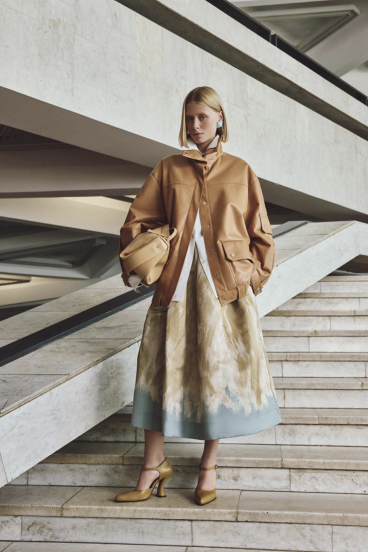 Источник: https://www.tsum.ru