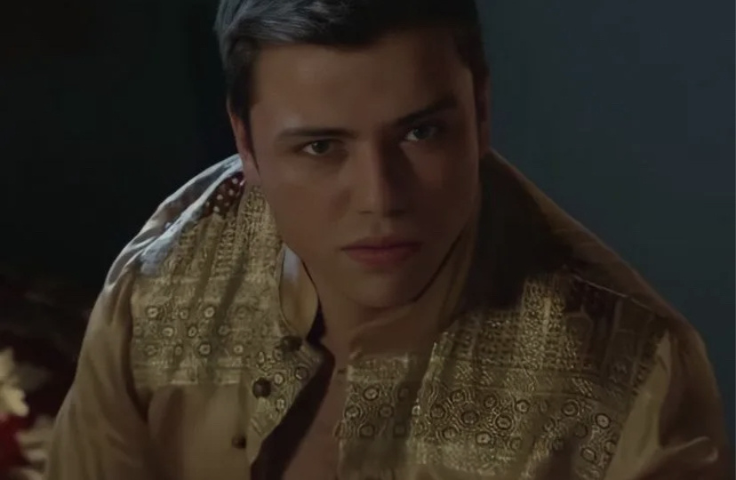 Нурбану. Та, что излучает свет.