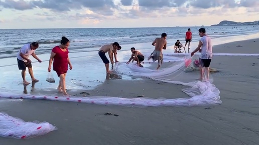 Там где мы живем страна контрастов, рыба-игла, море Вьетнам влог, рыбаки опасные медузы и попугаи