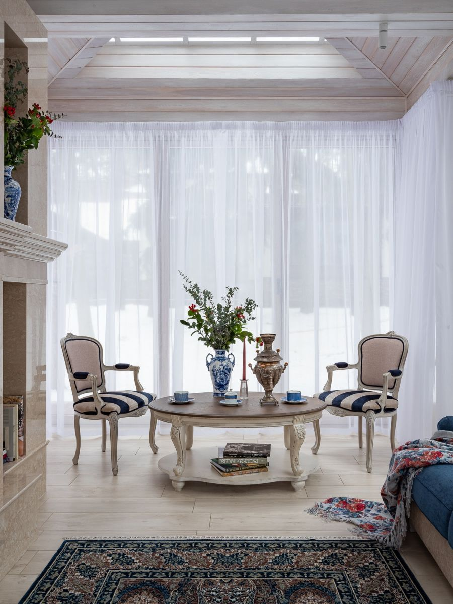 Стул Prima с подлокотниками