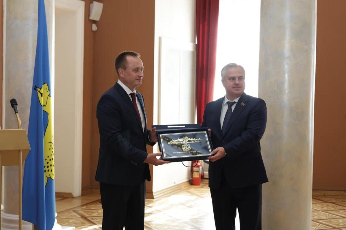    Сургут и Гомель стали городами-побратимами