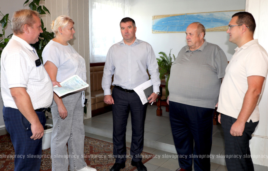     И информация, и оценка работы: на Копыльщине прошел день информирования