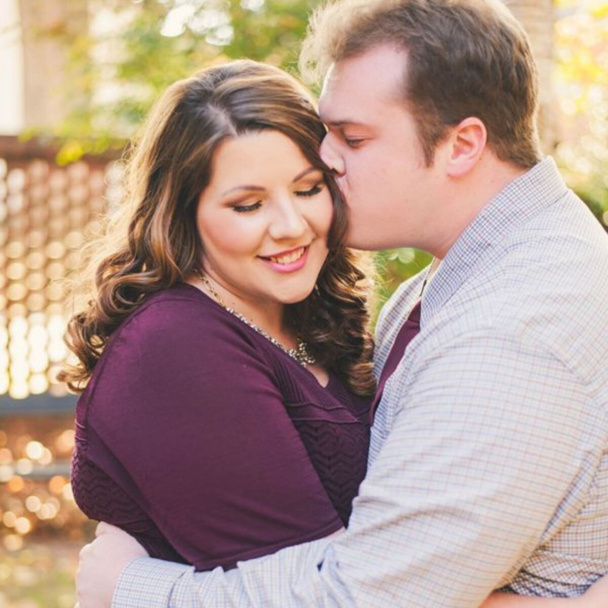 Полные мужчина и женщина. Пышные женщины с мальчиками. Пышные женщины с мальчиками. Полная девушка с парнем. Плюс сайз вельвет д'амур.