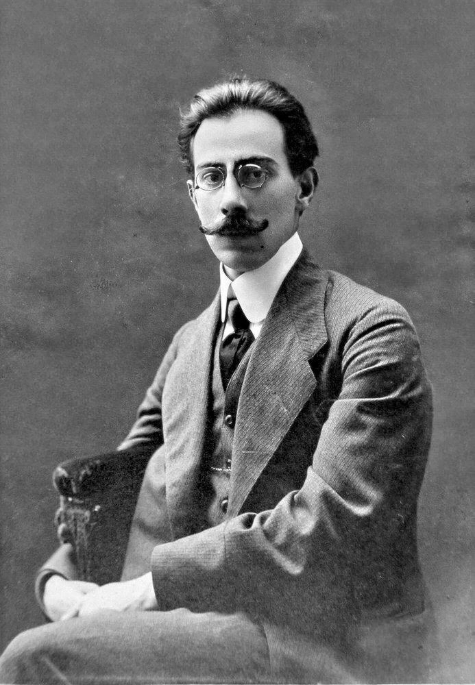 Александр Беляев