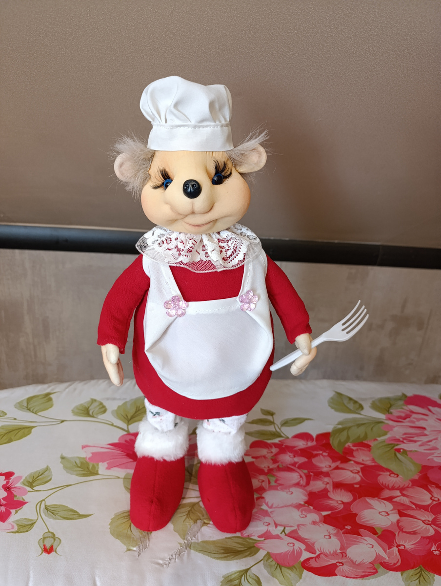 Мышонок-поваренок (фото автора)