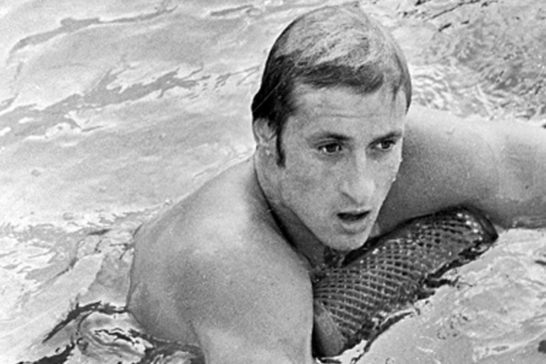 В спорте ему часто не было равных. Но семейная «лодка» дала течь/©РИА Новости