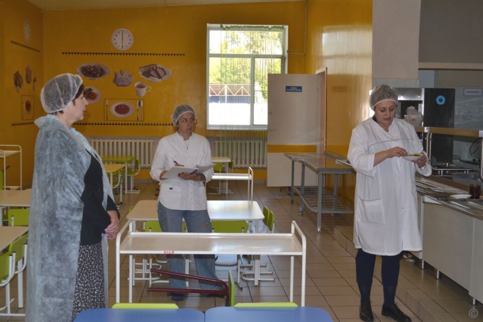    Общественный контроль в детсаду №261 . Источник: администрация Барнаула