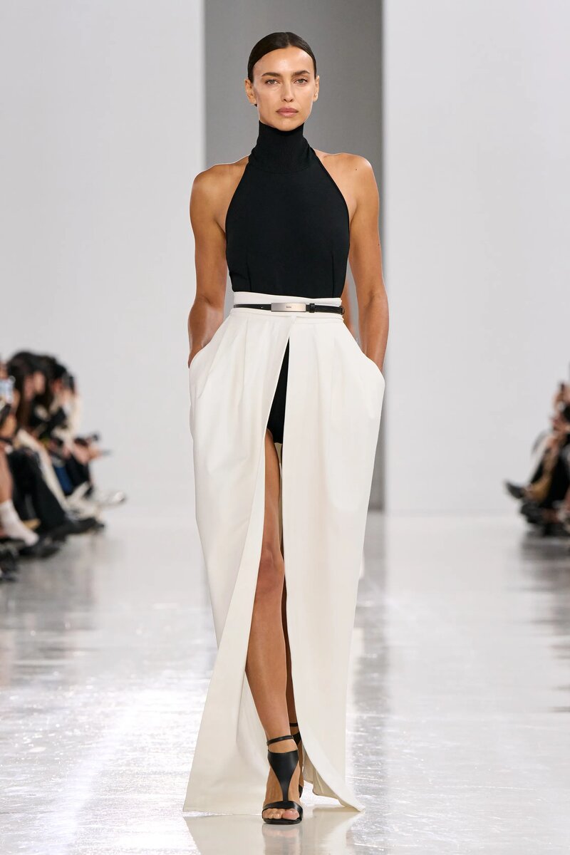 Max Mara Spring 2025