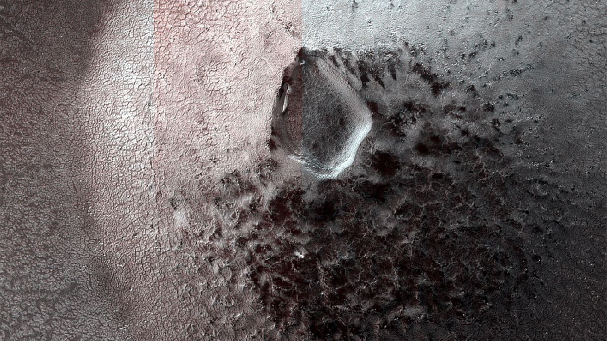 Геологические образования, которые создают паукообразные узоры. Фото: NASA/JPL-Caltech/UArizona. Источник: universemagazine.com