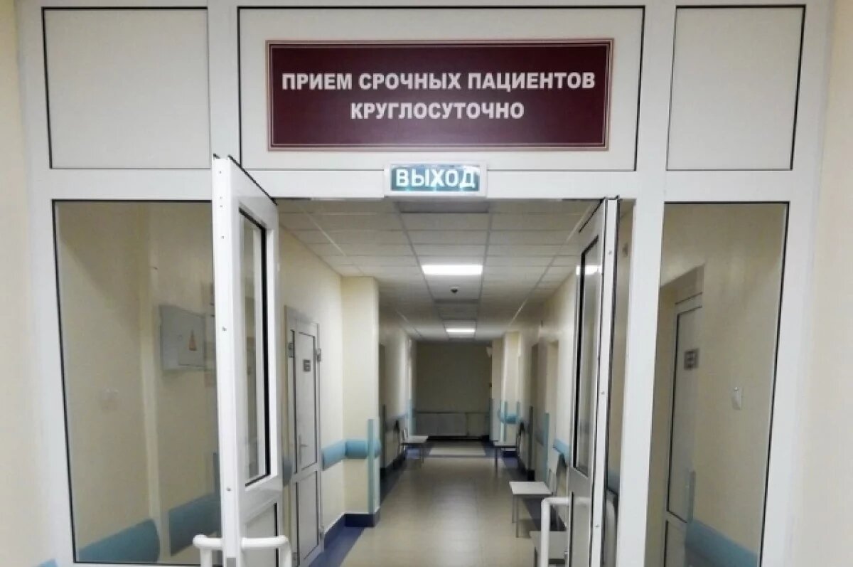 Приемный покой каустика. Тушинская детская городская больница. Городская больница 1 Барнаул внутри. Травмпункт 21 больница Уфа.