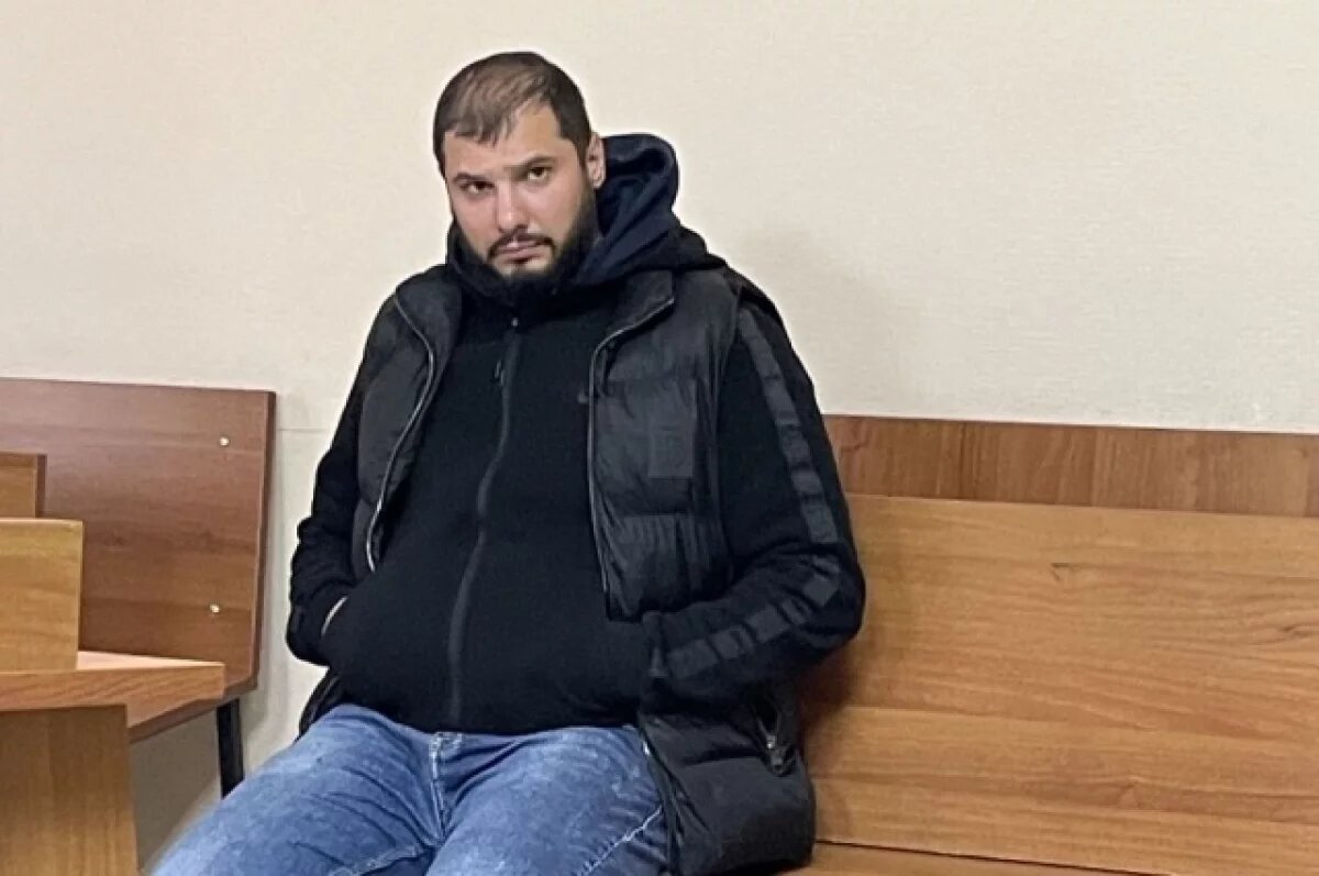    Депутат Хинштейн: оскорбившему учителя челябинцу грозит до 5 лет колонии