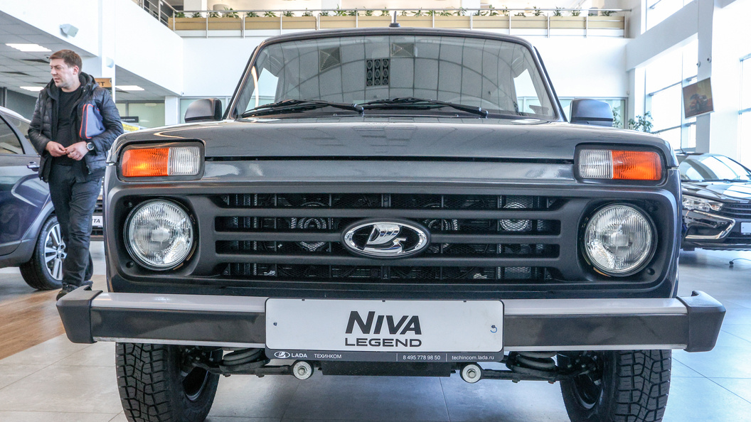   АВТОВАЗ разъяснил, почему у Niva Legend рычаг КП упирается в панель мультимедиа. Фото: Булкин Сергей/Globallookpress