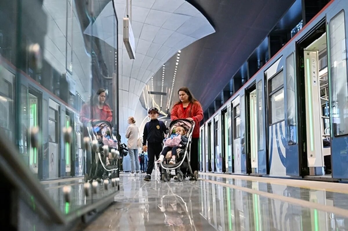    «Весь мир должен?»