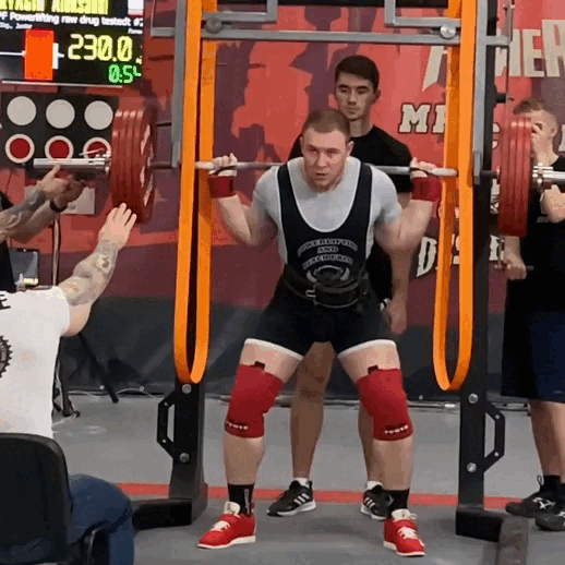 А еще я там Гирьку 100кг толкнул с наскока, видос в Нельзяграме можете посмотреть😊