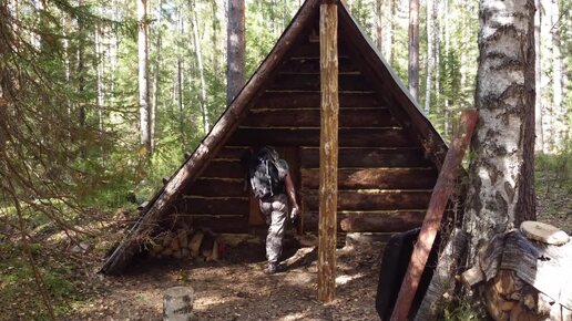 ЖИВУЩИЕ В ГЛУШИ. ОБУСТРОЙСТВО ЛЕСНОЙ ЛАЧУГИ. ПОЛ ГОДА В ТАЙГЕ БЕЗ СВЯЗИ И ЦИВИЛИЗАЦИИ.В ЭТОЙ ХИЖИНЕ КАК В ПЯТИЗВЁЗДОЧНОМ ОТЕЛЕ.