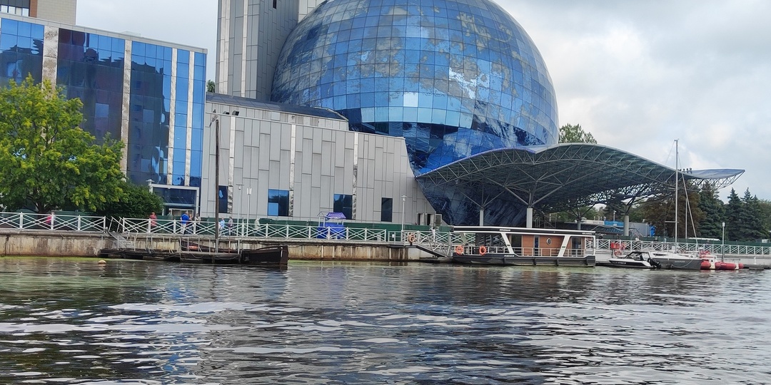 Другой Калининград: смотрим на город с реки, ищем хомлинов и самую красивую улицу. Дневник путешествия в Калининград и Зеленоградск. День 10