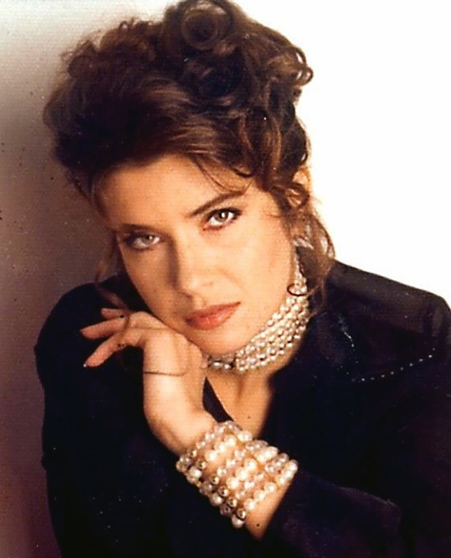 15 фотографий роскошной Веры Сотниковой 