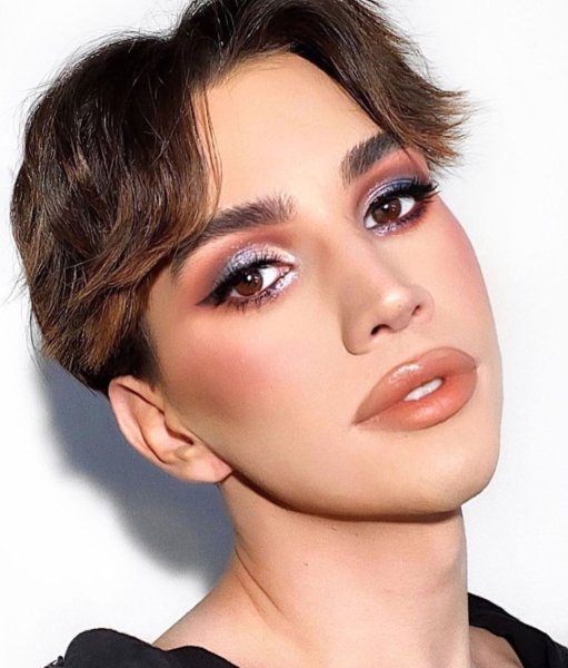 https://makeup.ru