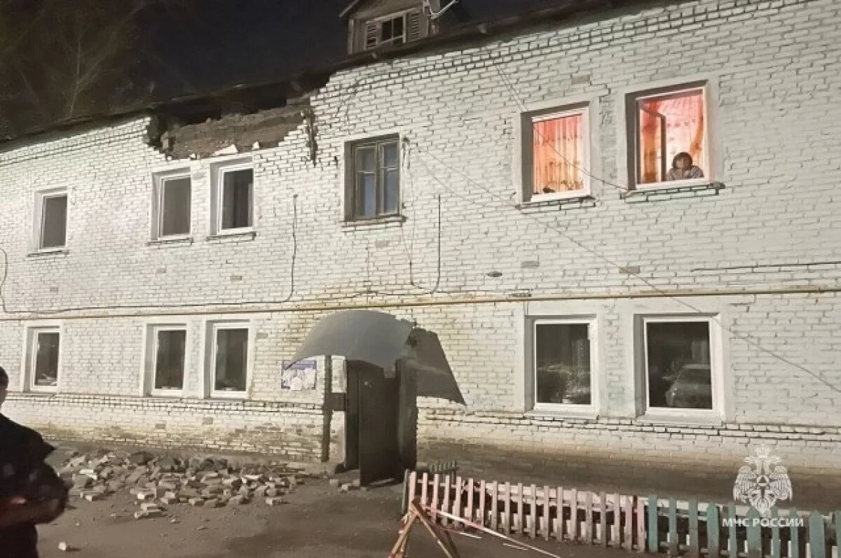    В городе Башкирии обрушилась стена двухэтажного дома