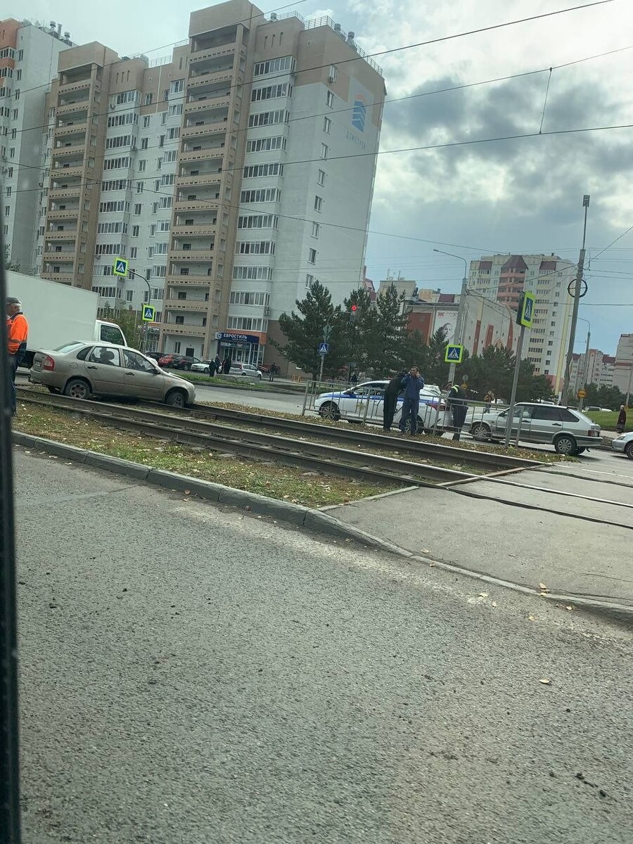    ДТП на путях. Источник: t.me/vkurse22