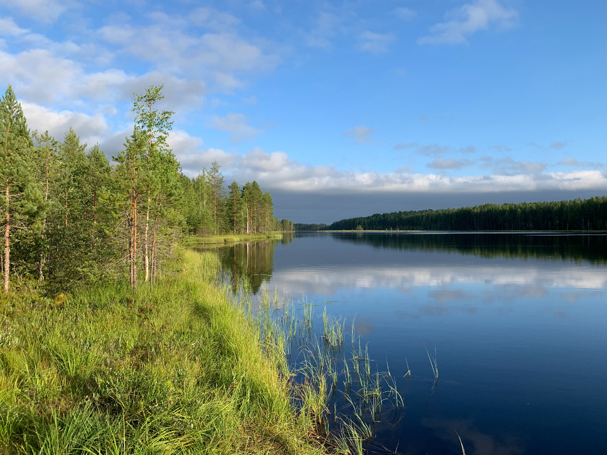 Карелия  - край тысячи озер.
