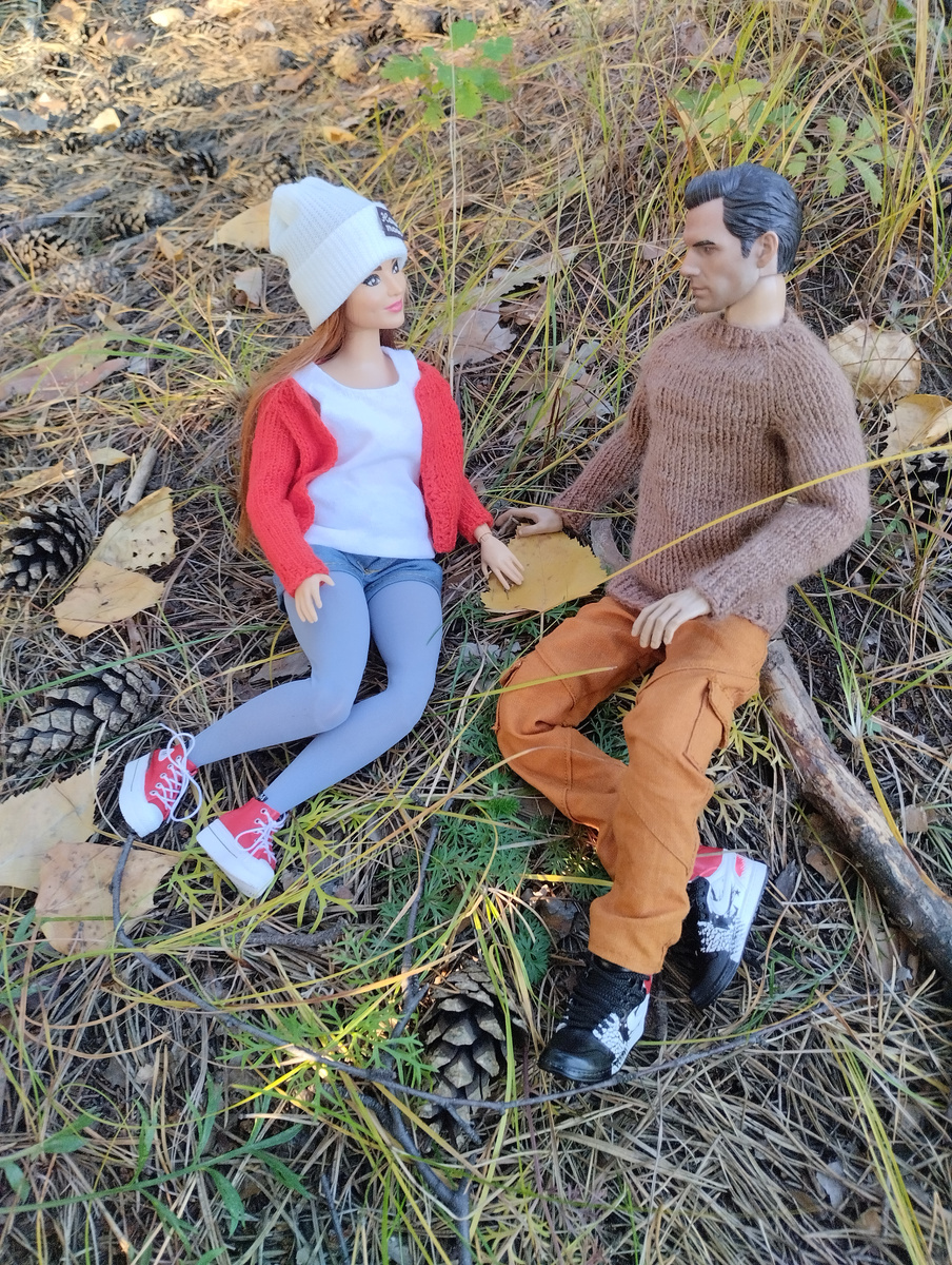 Ян рассказывал Яне о своей жизни, а она с интересом слушала его