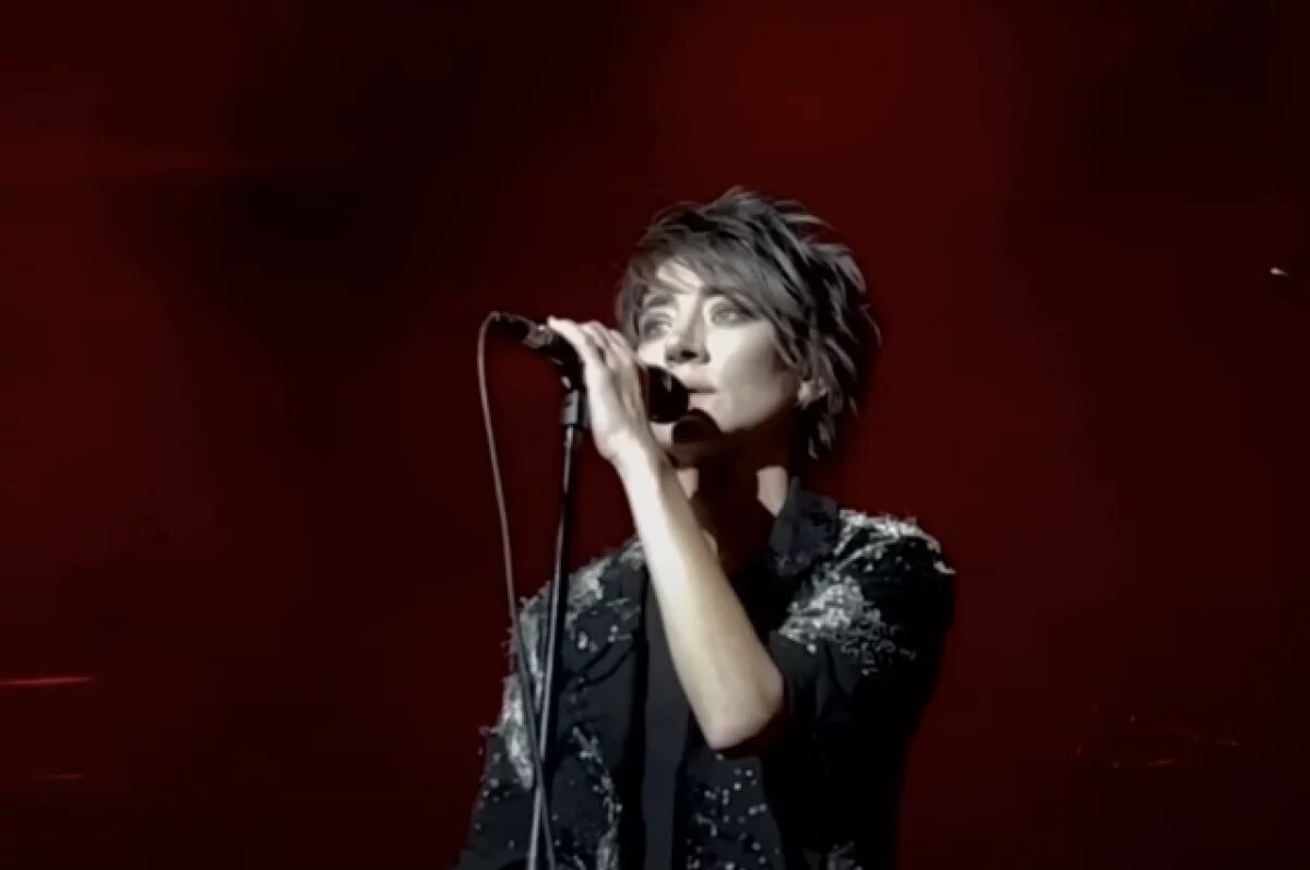    Суд не стал рассматривать жалобу Земфиры на отказ снять статус иноагента