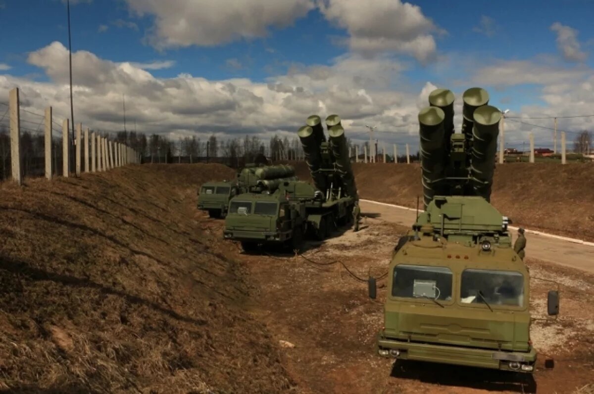    МО РФ: силы ПВО за сутки сбили 6 ракет «Нептун» и 10 снарядов РСЗО HIMARS
