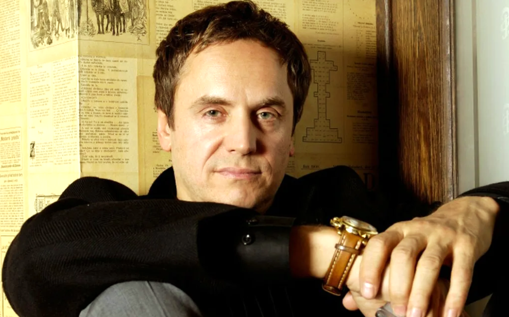 на фото Андрей Соколов  