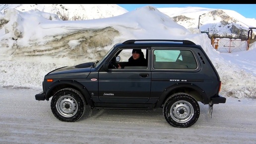 Самый дешевый внедорожник.  LADA 4x4 vs Audi 80 QUATTRO