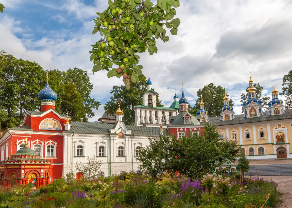 Псково-Печерский монастырь