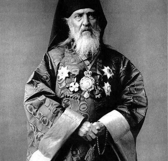ЗА ЧТО БЫ НАС ЛЮБИТЬ?